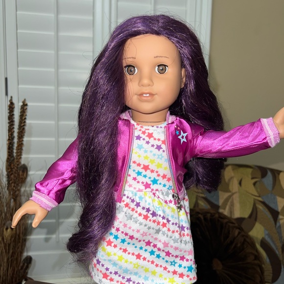 Retired American Girl Purple Hair DOLL 86 Meet Outfit - Picture 3 of 9